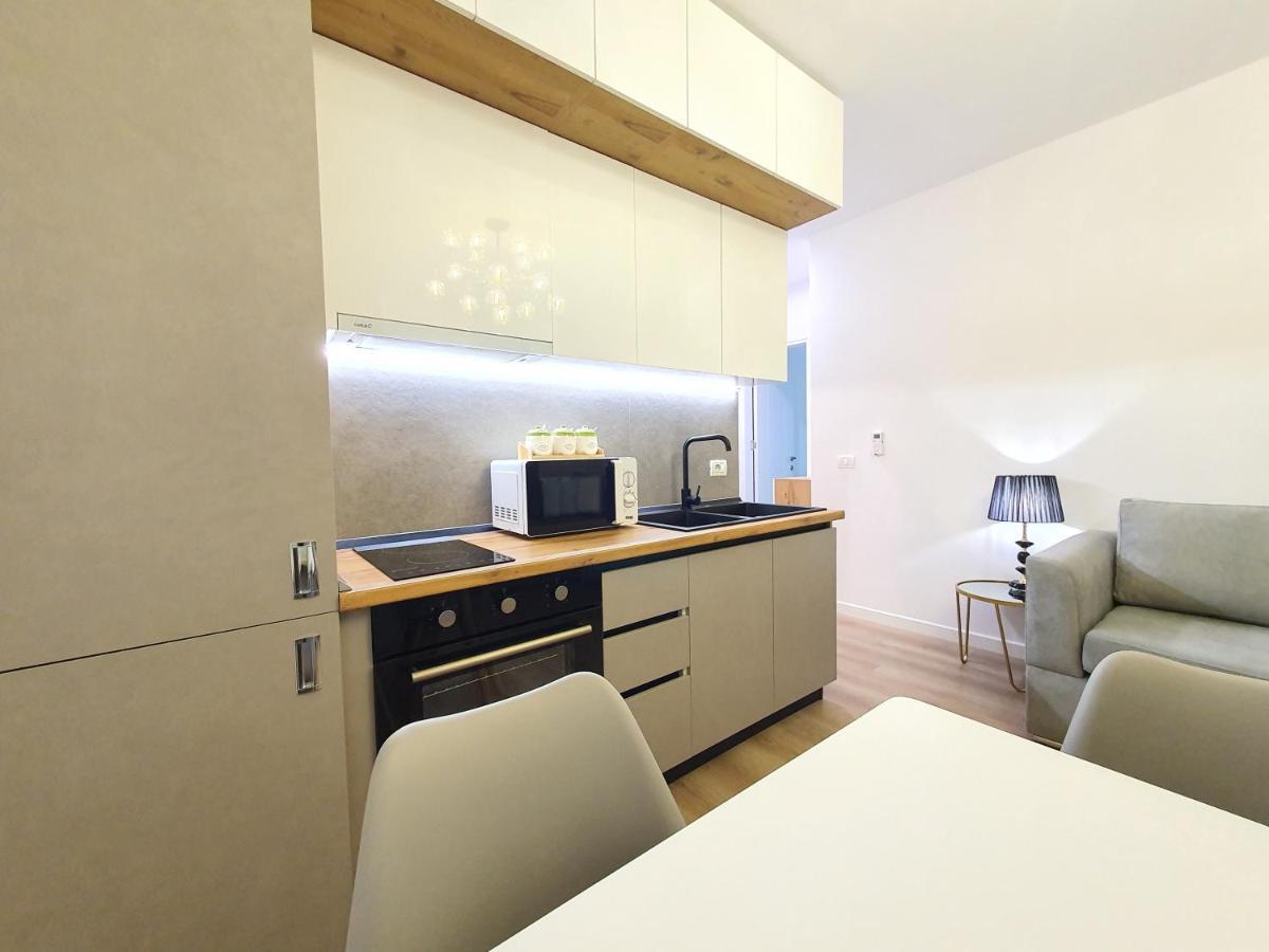 Miku Apartment-amazing 1bd At Wilson Square Leilighet Tiranë